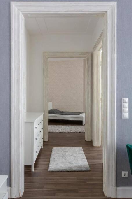 Chic, Captivating Space Budapest Bagian luar foto